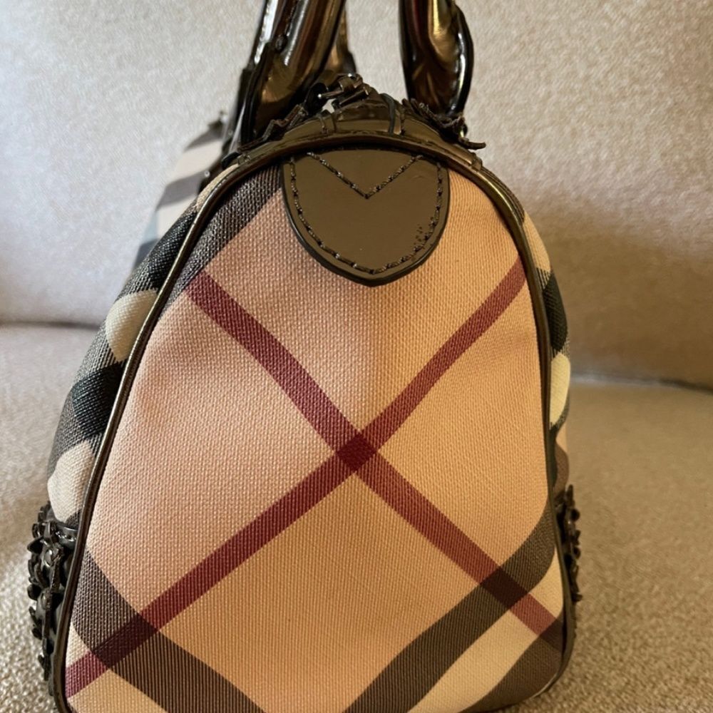Burberry Supernova Check Studded Stars Small Chester Bowling Bag - Picture 7 of 10
